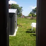 Nyaraló La Petite Maison Dans La Pature