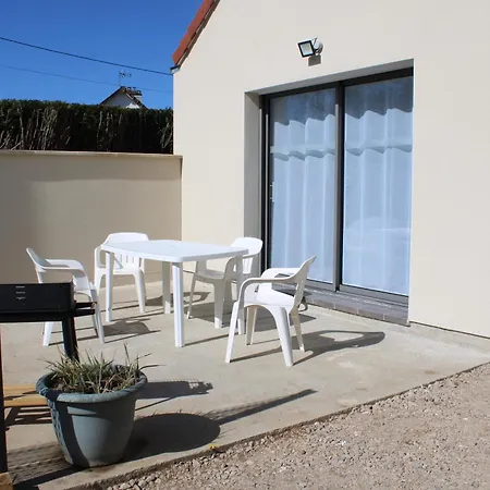 La Petite Maison Dans La Pature