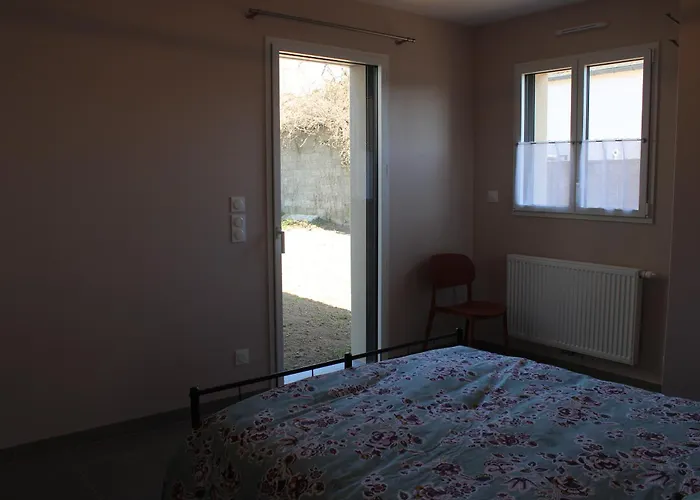 La Petite Maison Dans La Pature Vaudricourt (Somme)